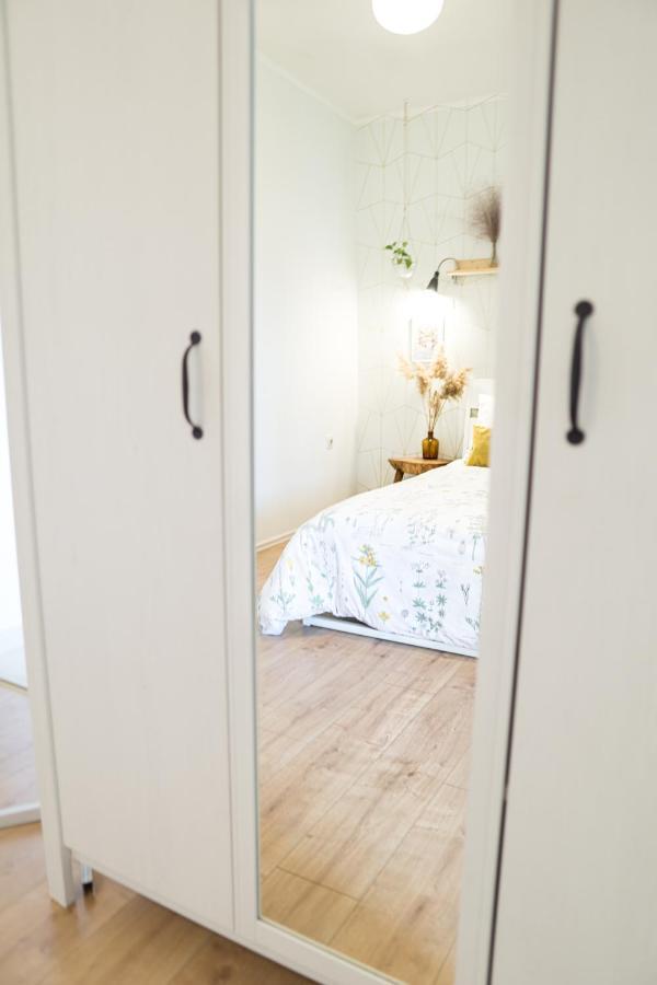 Apartma Spacious By The Sea 8+4 Pula