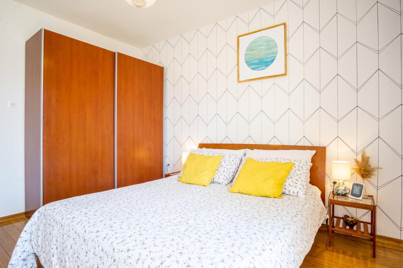 Spacious By The Sea 8+4 *